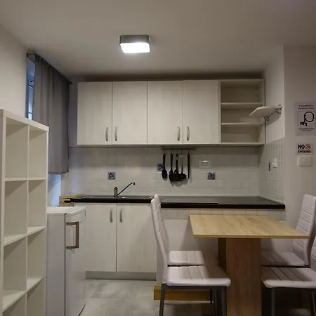 Hostel Pirano פיראן