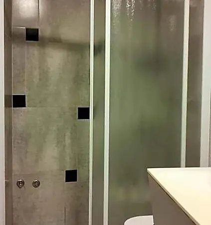 Hostel Pirano بيران